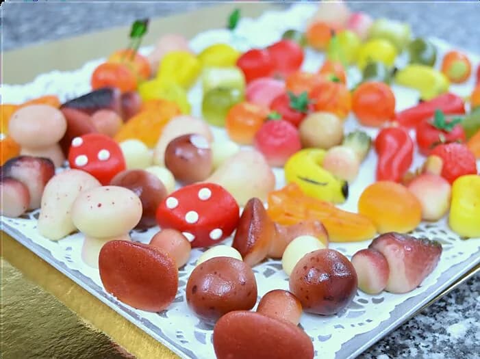 Moulages pâte d'amande